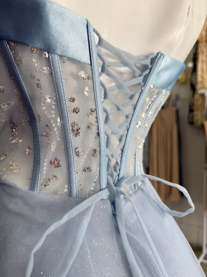 Vestido Largo Strapless Corte Princesa con pedrería